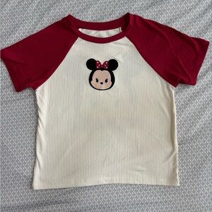 Woman’s Embroidered Minnie Mouse Tsum Tsum Baby Tee Size Small